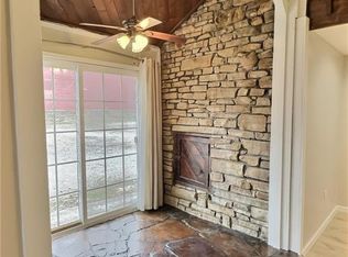 510 N Colorado St, Nevada, MO 64772