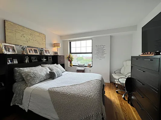 Rented by MLB ESTATES LLC | media 16