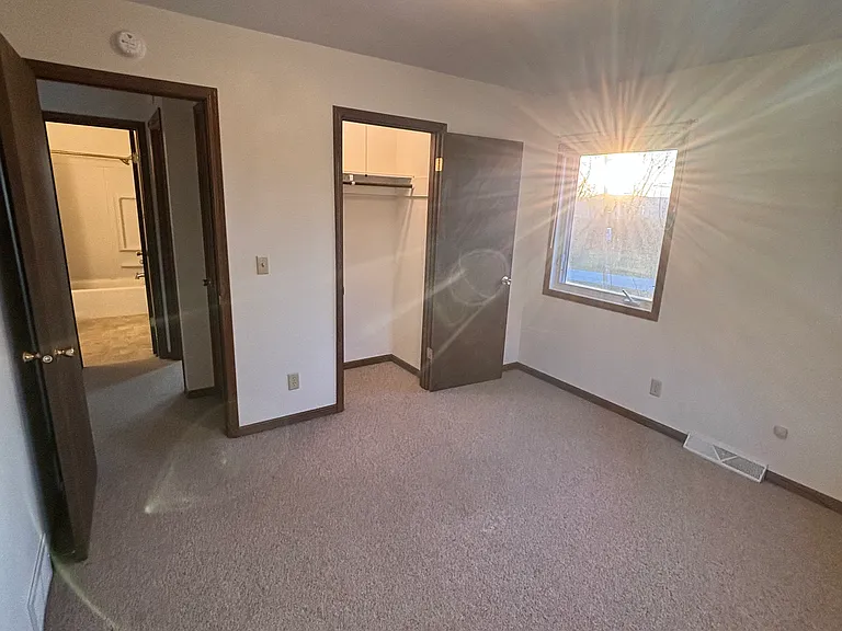 208 Spruce St #4 — Photo 18