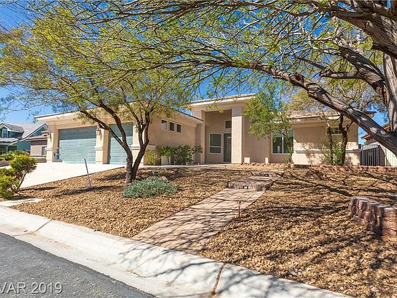 2nd image of 5571 Hawley Ct