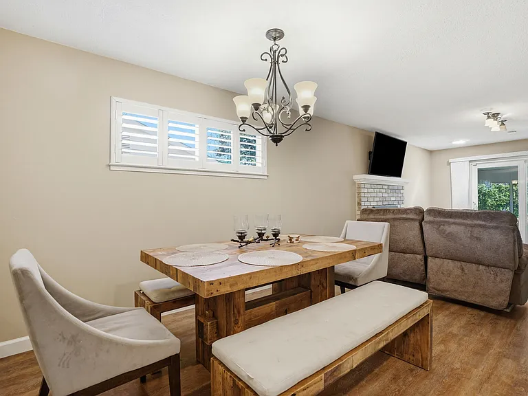 4657 Brenda Cir — Photo 14