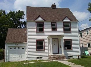 53 Beechwood Ave, Trenton, NJ 08618