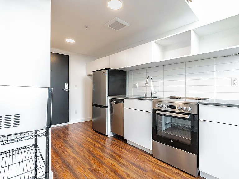 Thomas Street Lofts — Photo 28