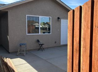 717 Meadowlark Ave #1/2, Los Banos, CA 93635