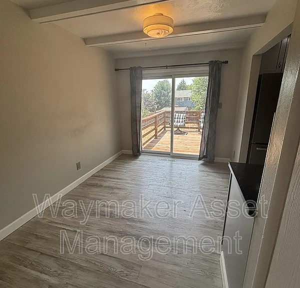3495 Montebello Dr W — Photo 3
