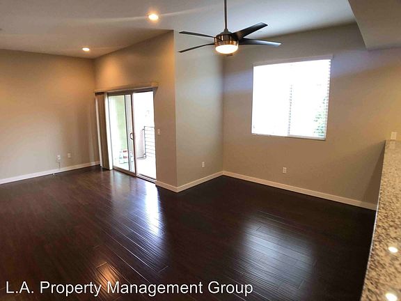 4th image of 6428 Woodley Ave APT 4