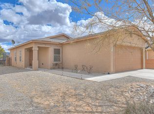 630 Redwood St SW, Rio Rancho, NM 87124