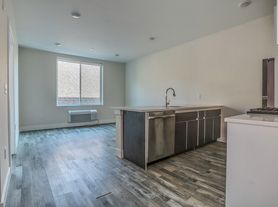 140 Avenue B