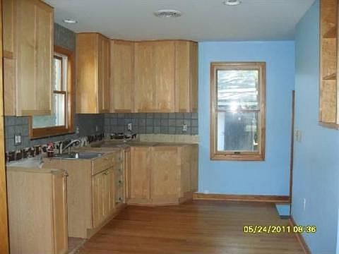 3rd image of 23031 Lingemann St