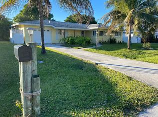 4916 Seville Ct, Cape Coral, FL 33904