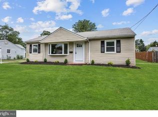 24 Elinor Ave, Stratford, NJ 08084