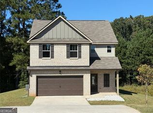 143 Massey Ln, Locust Grove, GA 30248