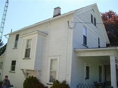 2nd image of 179 Martin Ave