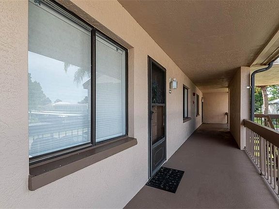 3rd image of 230 Mary Dr #230
