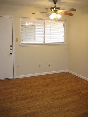 4th image of 924 E Dean Keeton St APT 125