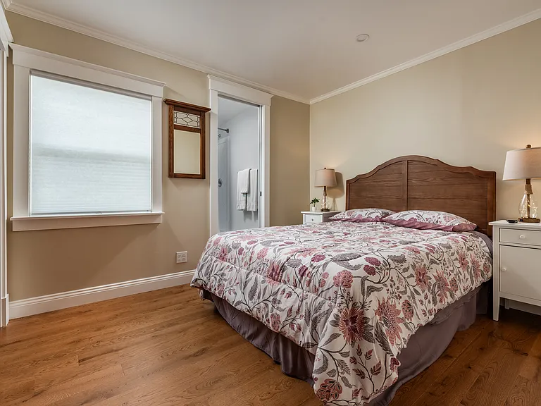 1702 Cliff Dr — Photo 15