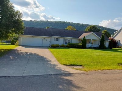 7169 Peach St, Bath, NY, 14810