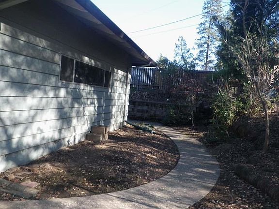 4th image of 1169 School St