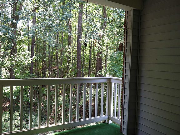4th image of 175 Hulon Greene Pl APT 8