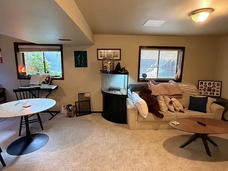 15170 Chelmsford St — Photo 32