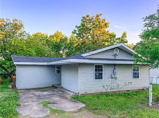 508 SW 8th St, Muldrow, OK 74948