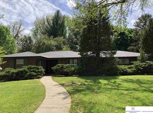 6268 Glenwood Rd, Omaha, NE 68132