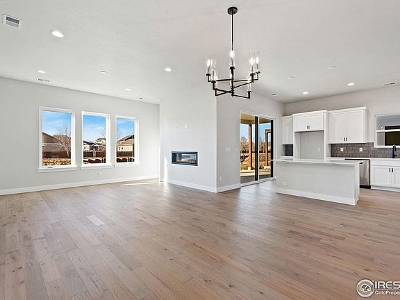 2nd image of 1732 Barefoot Dr
