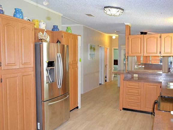 3rd image of 1193 Frangipani Ln