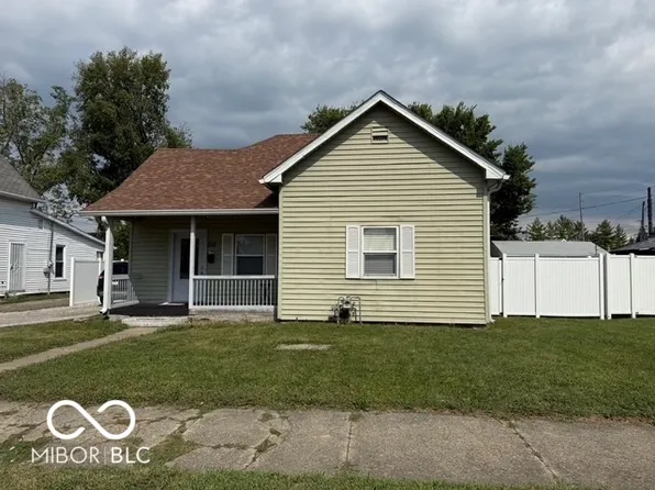 218 E Mechanic St, Shelbyville, IN 46176