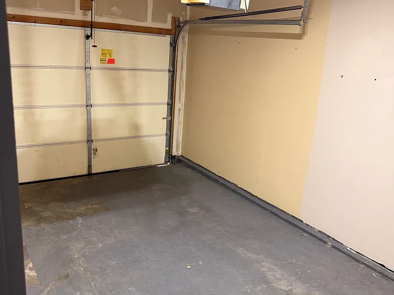 1325 W Nottingham Cir — Photo 17