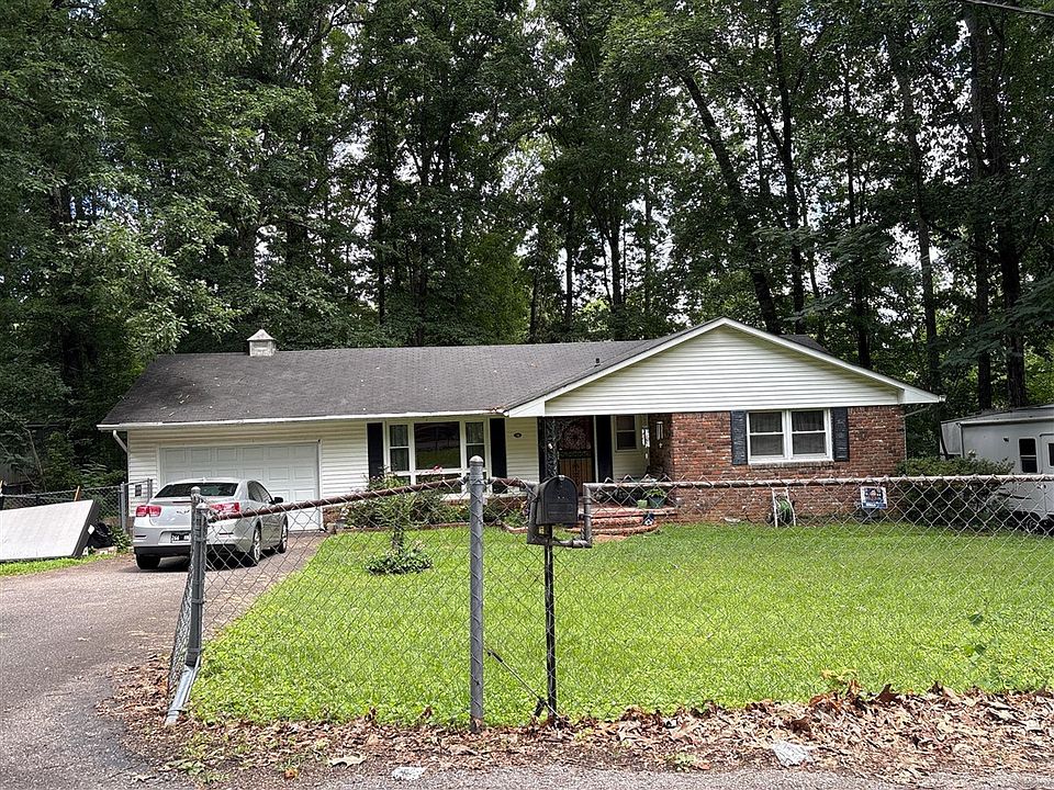 1st image of 70 Logan Rd