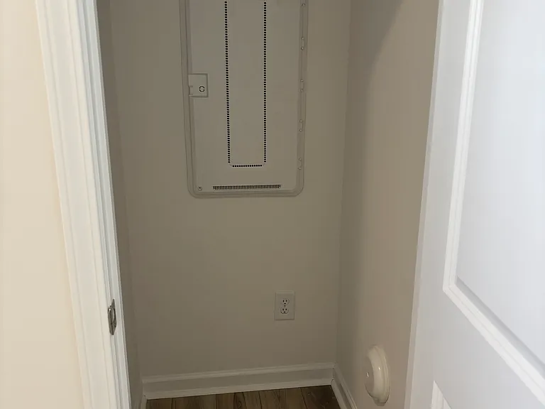 5008 Falstone Dr — Photo 20