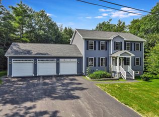 10 Joseph Dr, Sidney, ME 04330