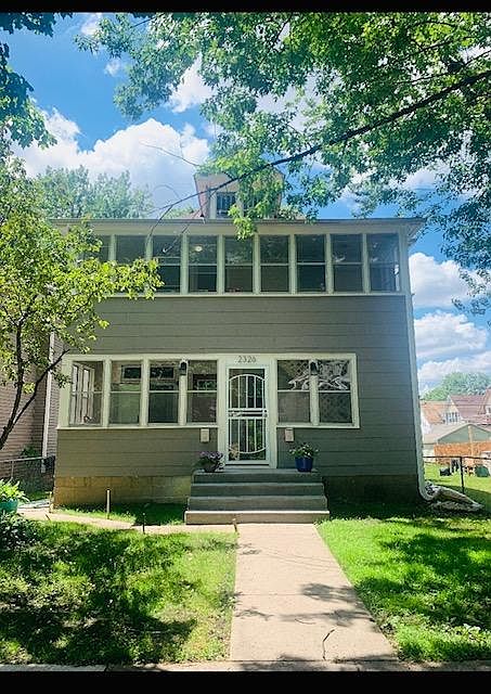 Front view of Duplex