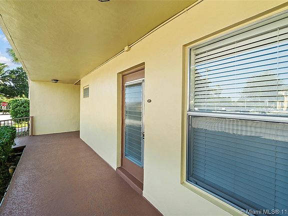 4th image of 6001 NW 61st Ave APT 107