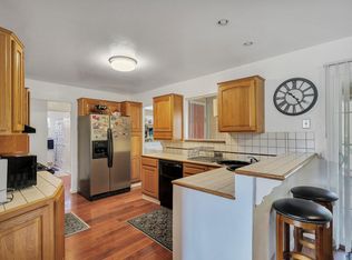 1788 Manchester Dr, Redding, CA