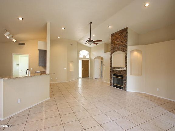 4th image of 11082 N Desert Flower Dr