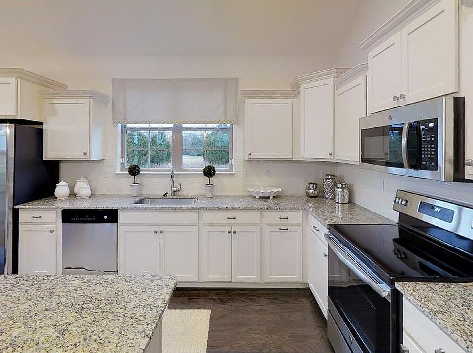 20 Chesnut Ridge Dr, Oakland, TN 38060 MLS 10039436 Zillow