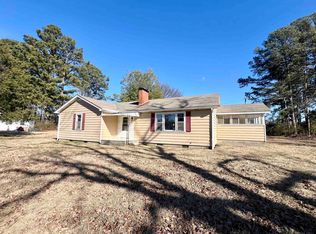 312 N Maple St, Adamsville, TN 38310