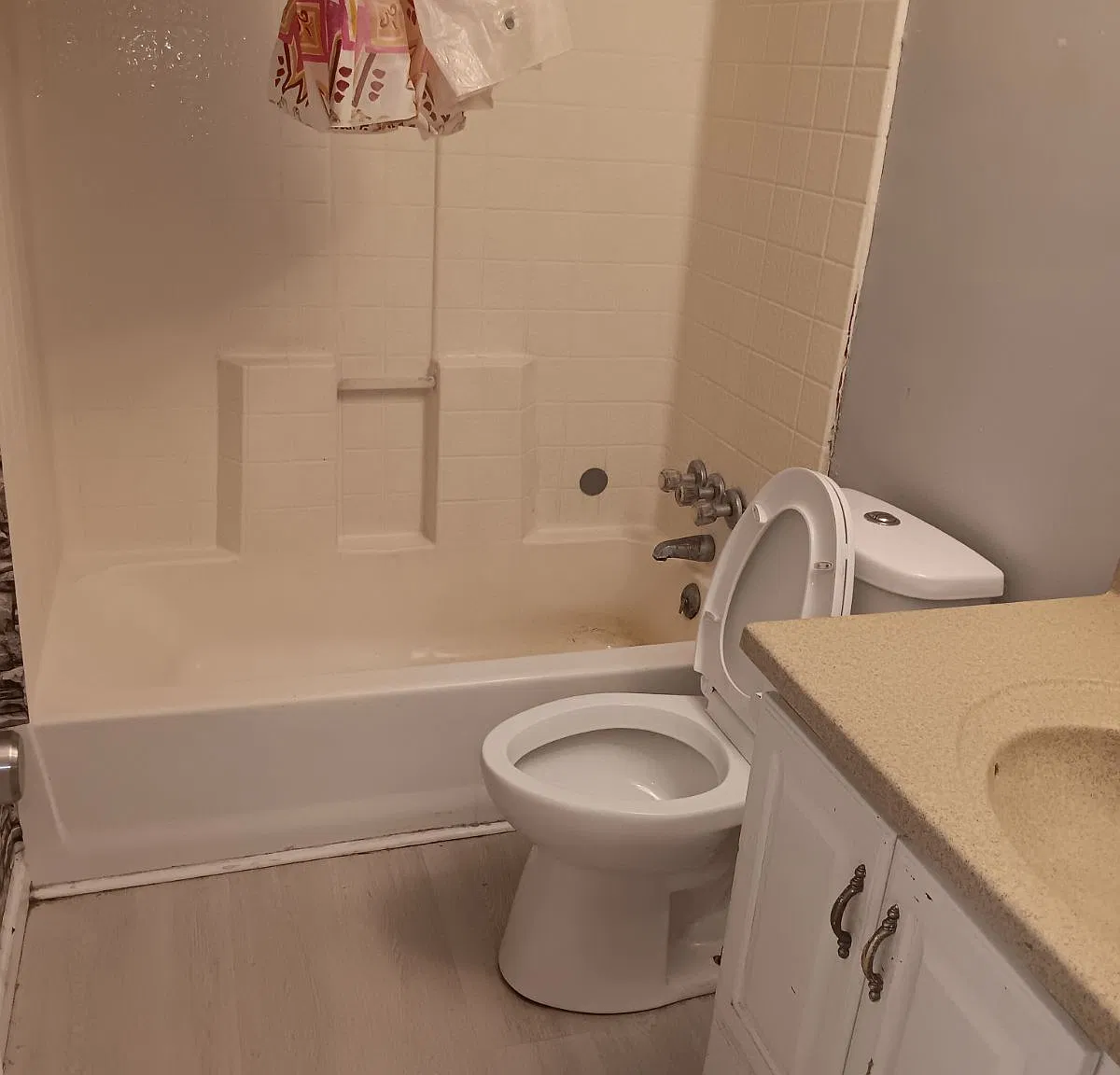 4 bed, 1400 sqft, $1,375 — Photo 4