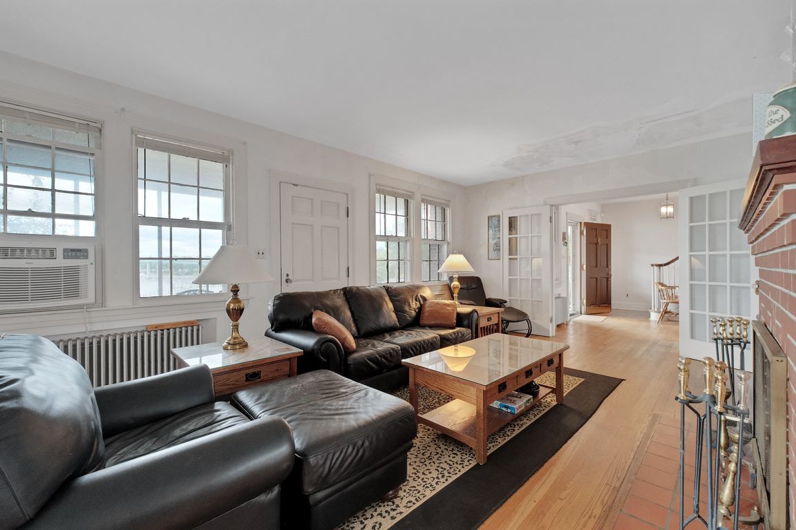 next background image