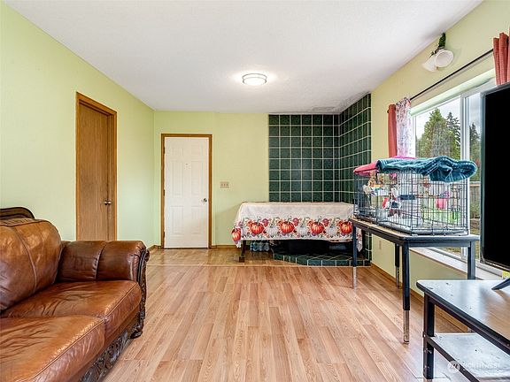 5th image of 17608 NE 122nd Avenue