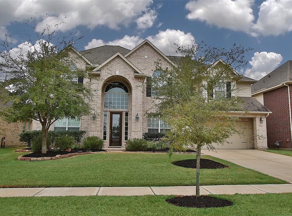 1st image of 14818 Bronze Finch Dr