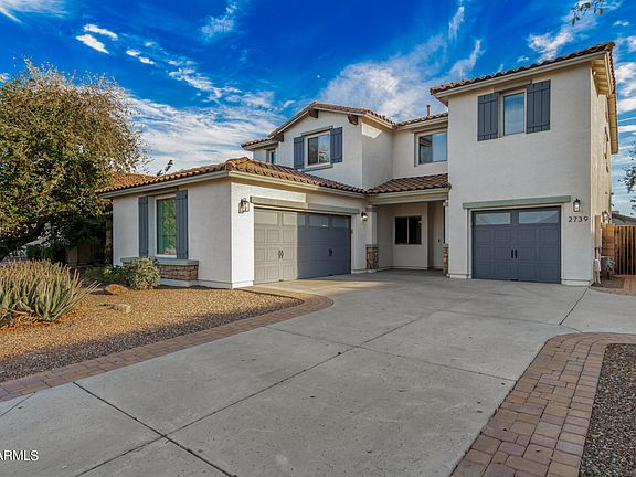 3rd image of 2739 E Donato Drive