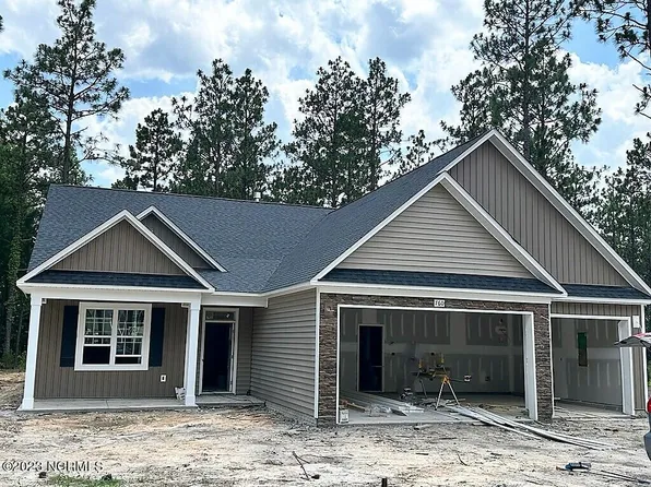 760 Winds Way, Aberdeen, NC 28315
