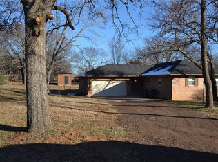1200 Whiteoak Rd, Edmond, OK 73034