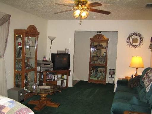 2nd image of 4238 BAYLISS DR