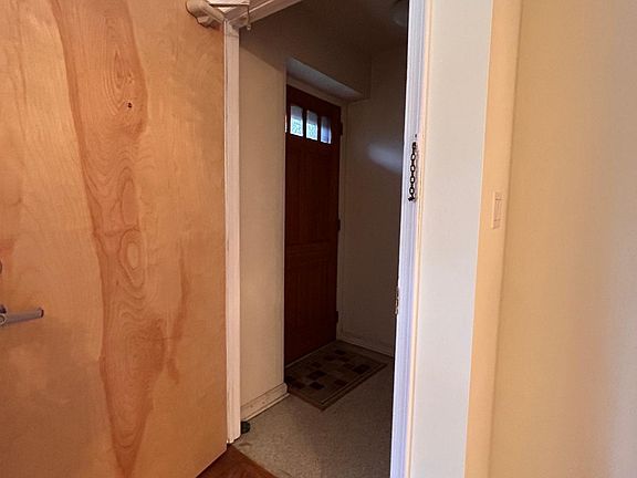 2nd image of 22 Lakeside Dr #22A