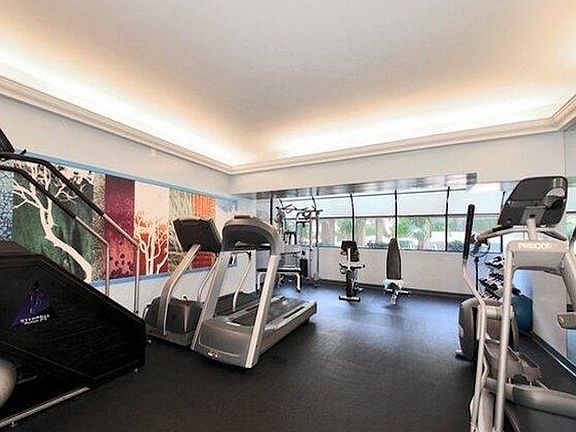 4th image of 1155 N La Cienega Blvd APT 612