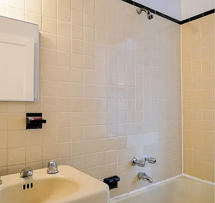 Rented by Marjorie Thompson, LREB | media 7